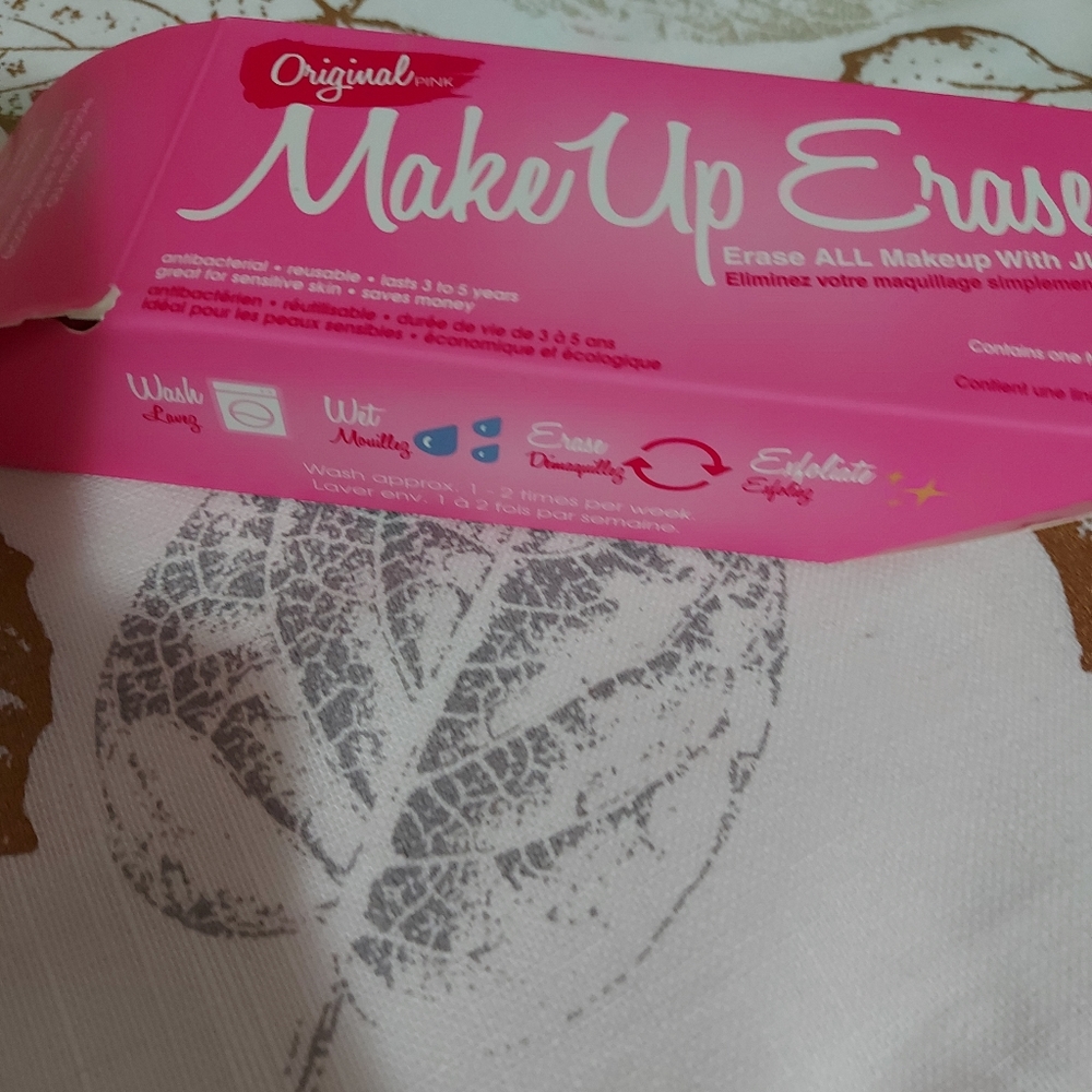 Makeup eraser - Picture 6 of 6
